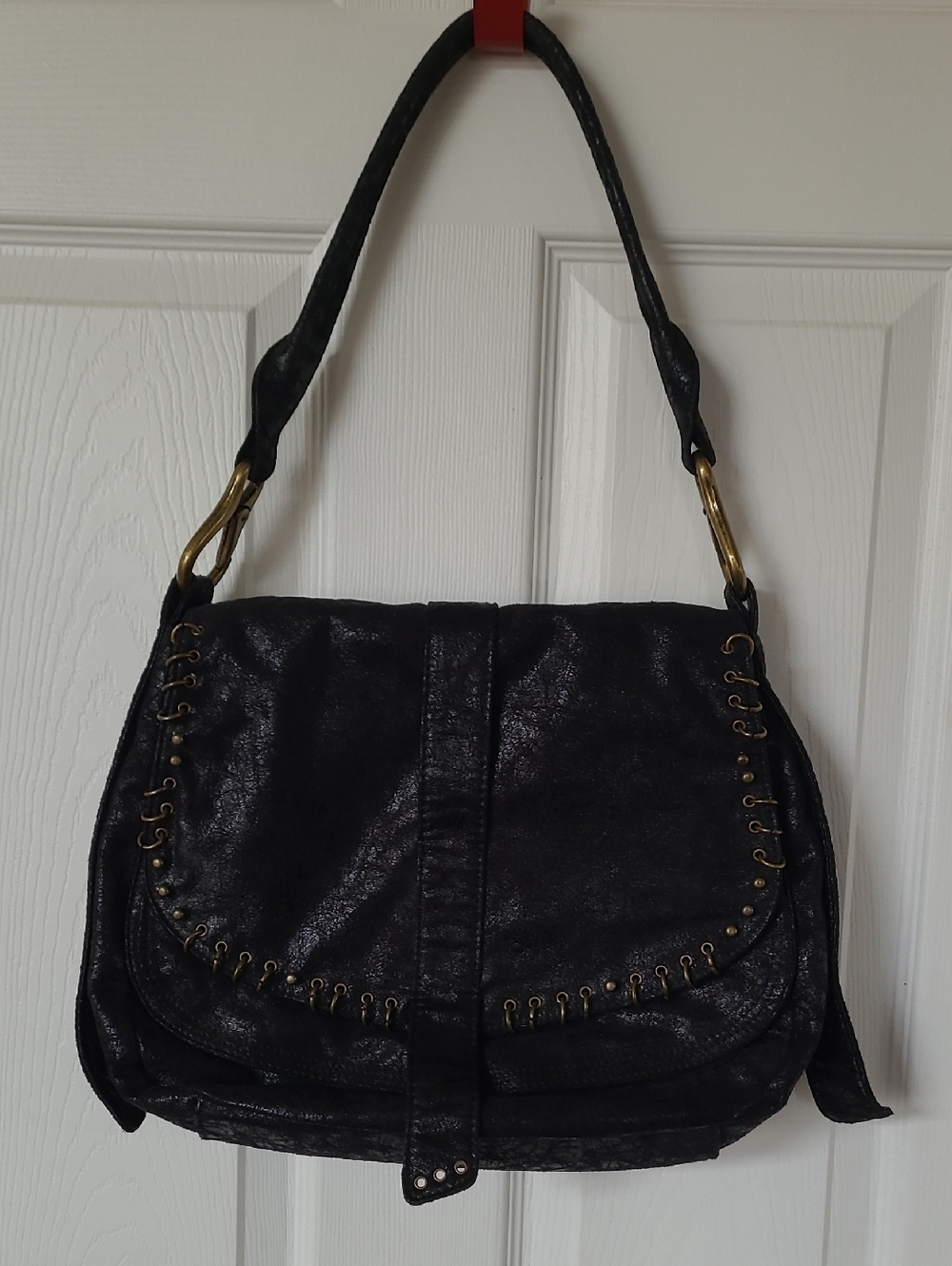Elegant Matt And Natt Black Women's Shoulder Bag with Brass Accent 12"×12"